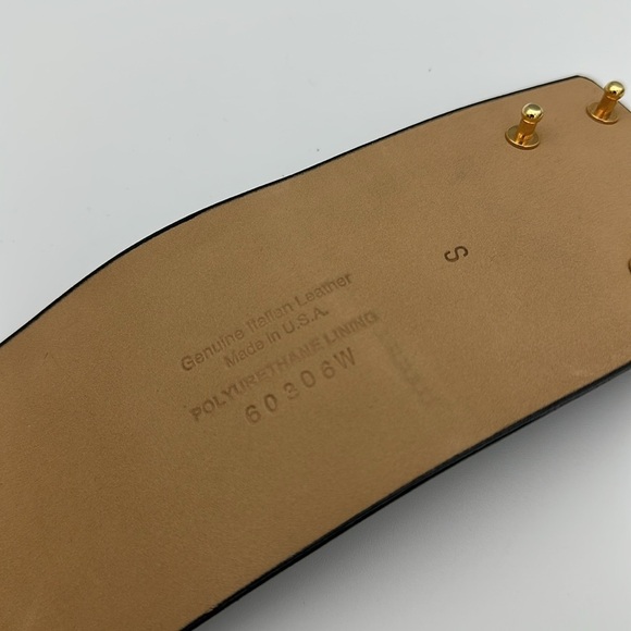 St. John Ladies Leather Belt Wide Large Gold Buckle SzSmall - Picture 6 of 14